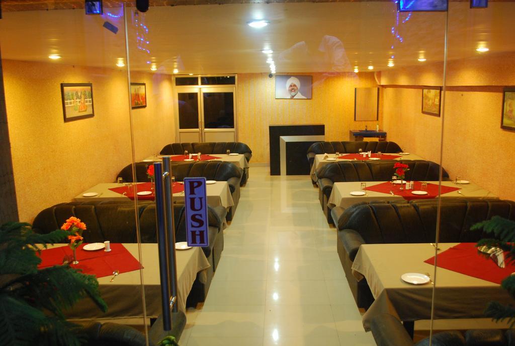 Hotel Collection O Royal Plaza Pushkar Exterior foto